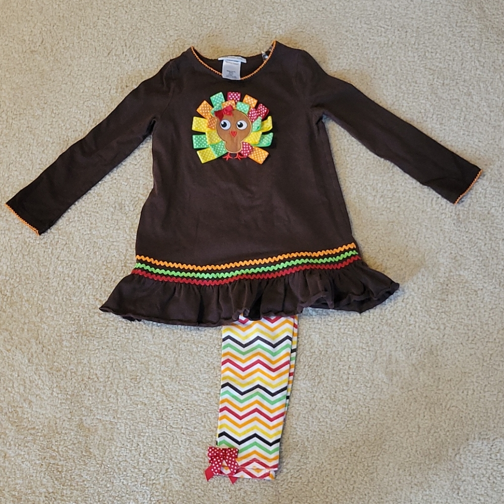 Bonnie Jean Thanksgiving outfit
